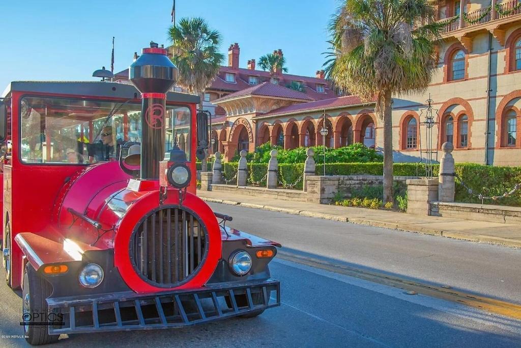 Modern, Upscale, And New Blue Bungalow In The Heart Of Downtown St Augustine St. Augustine Eksteriør bilde