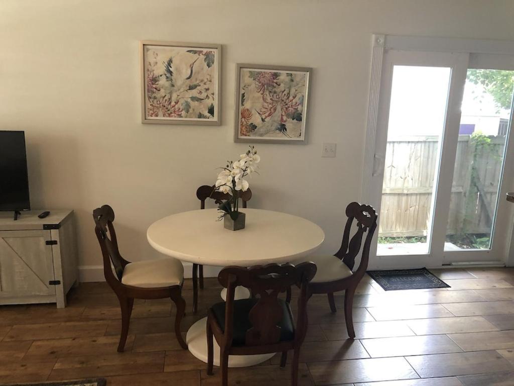 Modern, Upscale, And New Blue Bungalow In The Heart Of Downtown St Augustine St. Augustine Eksteriør bilde